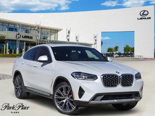 2022 BMW X4 xDrive30i