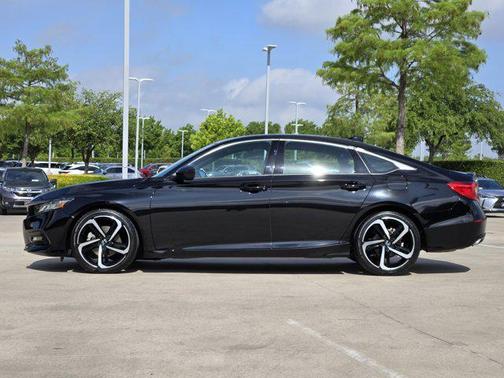 Crystal Black Pearl 2018 Honda Accord Sport 2.0T