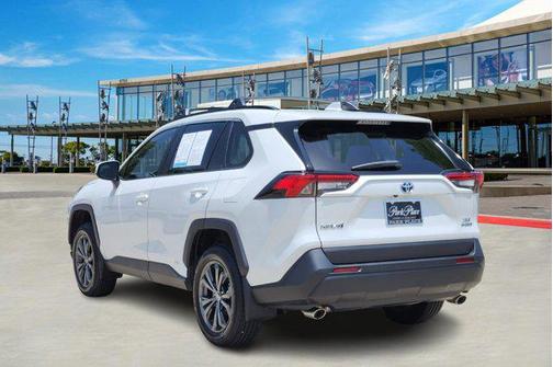 2024 Toyota RAV4 Hybrid XLE Premium