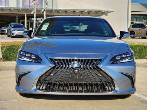 2025 Lexus ES 350 Ultra Luxury
