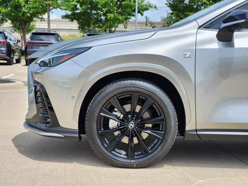 2025 Lexus NX 450h+ F SPORT Handling