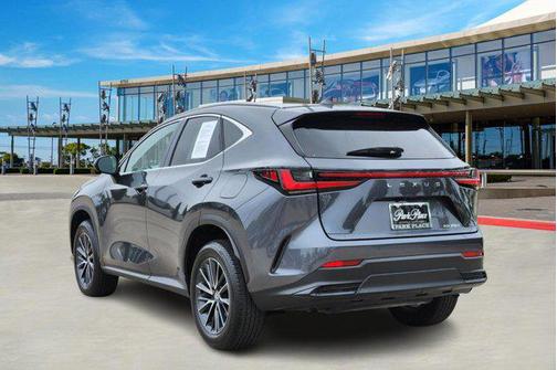 2025 Lexus NX 250 Premium