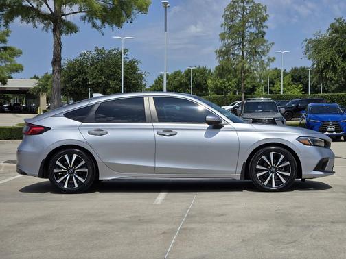 Lunar Silver Metallic 2024 Honda Civic EX-L