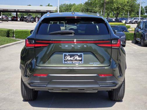 Nori Green Pearl 2024 Lexus NX 350h Premium