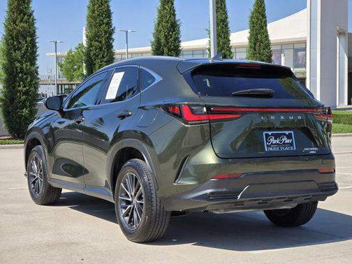 Nori Green Pearl 2024 Lexus NX 350h Premium
