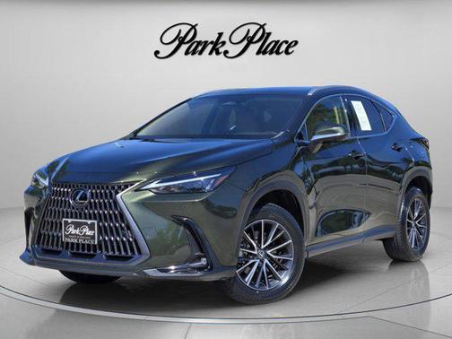 Nori Green Pearl 2024 Lexus NX 350h Premium