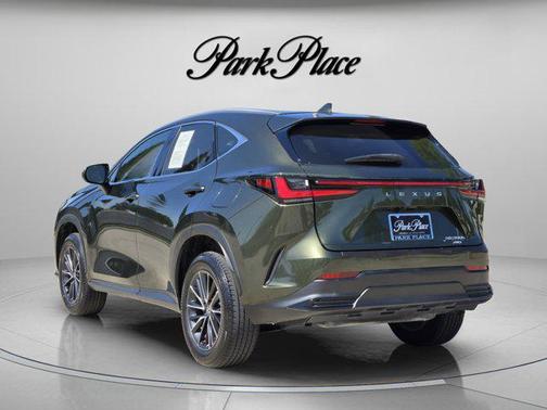 Nori Green Pearl 2024 Lexus NX 350h Premium