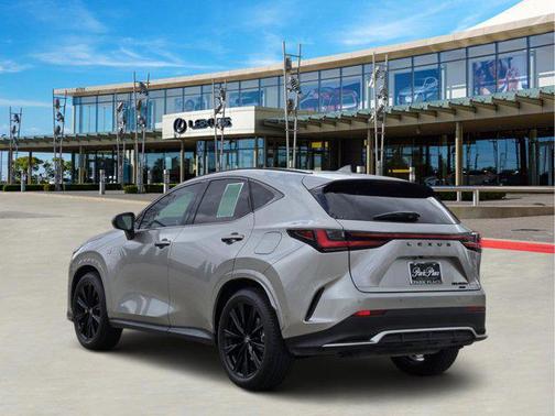 2025 Lexus NX 450h+ F SPORT Handling