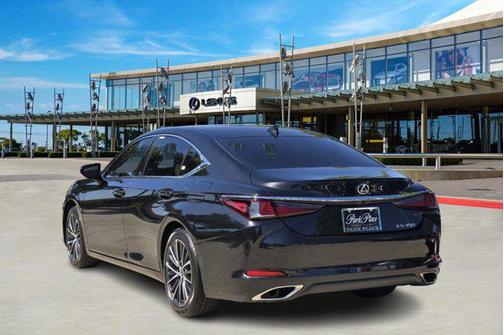 2025 Lexus ES 350 Base