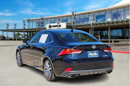2019 Lexus IS 300 Base