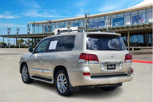 2013 Lexus LX 570 Base