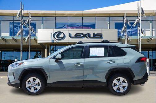 2019 Toyota RAV4 XLE