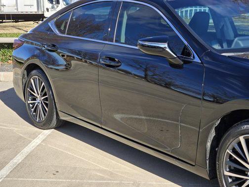 2023 Lexus ES 350 Premium