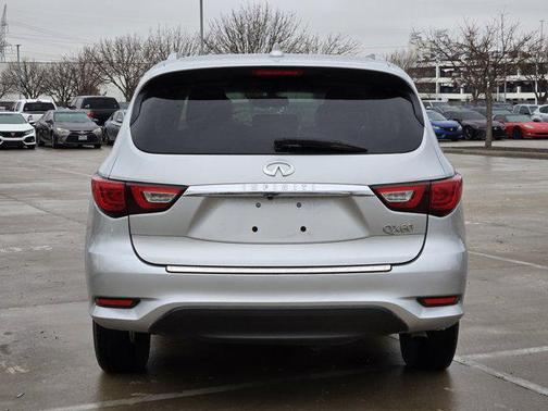 2016 INFINITI QX60 Base