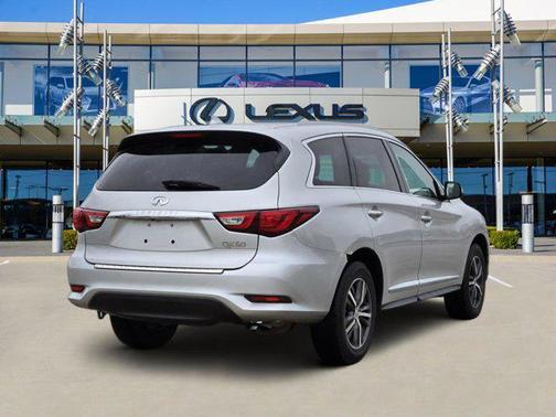2016 INFINITI QX60 Base