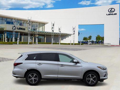 2016 INFINITI QX60 Base