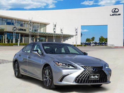 2025 Lexus ES 300h Premium