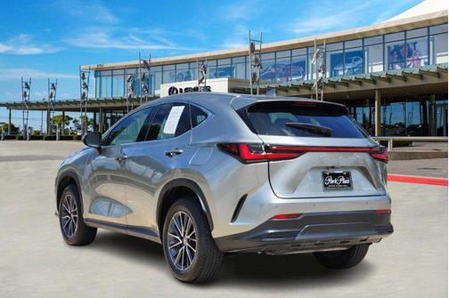 2025 Lexus NX 250 Premium