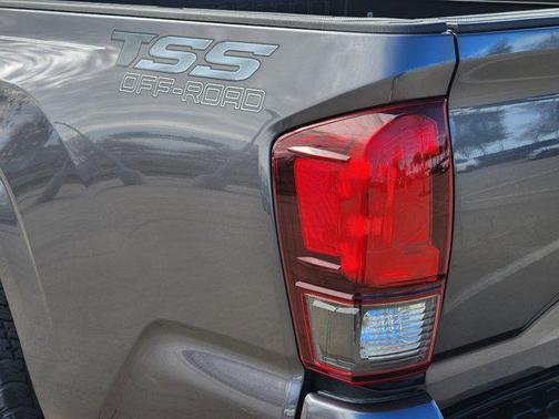 2019 Toyota Tacoma SR