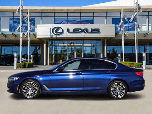 2019 BMW 530 530i