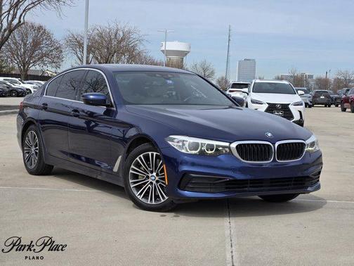 2019 BMW 530 530i