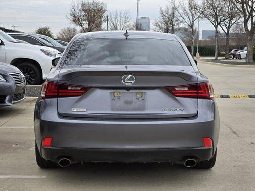 2016 Lexus IS 200t F Sport