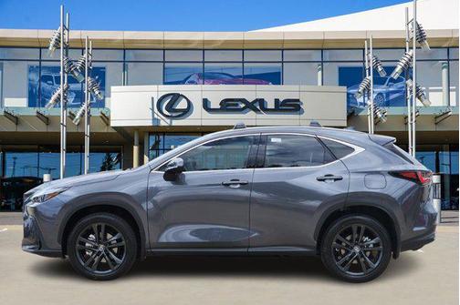 2025 Lexus NX 450h+ Luxury