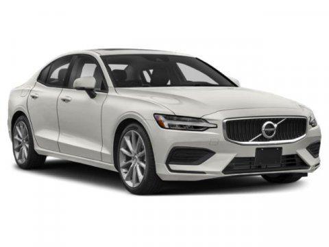 2020 Volvo S60 T5 Momentum