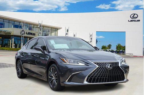2025 Lexus ES 300h Base