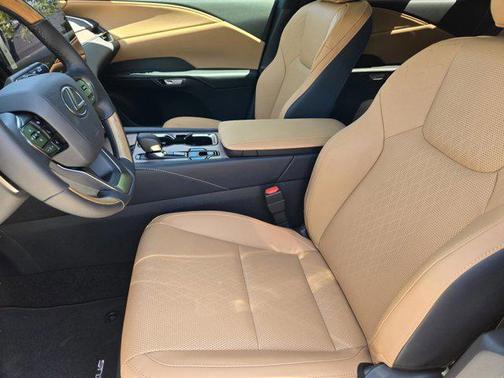 Eminent White Pearl 2026 Lexus RX 350 Premium