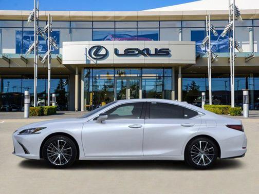 2025 Lexus ES 350 Base