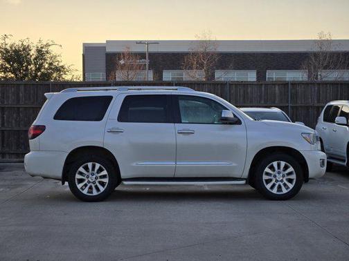 2019 Toyota Sequoia Platinum