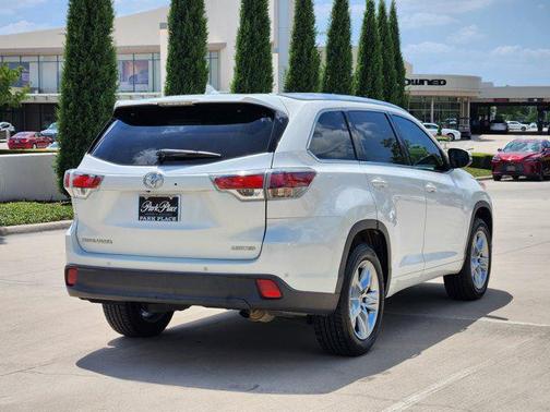2015 Toyota Highlander Limited Platinum