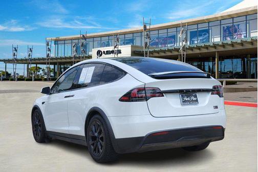 2023 Tesla Model X Plaid Tri Motor All-Wheel Drive