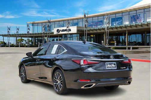 2024 Lexus ES 350 Premium