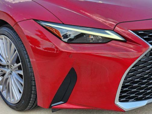 2022 Lexus IS 300 Base