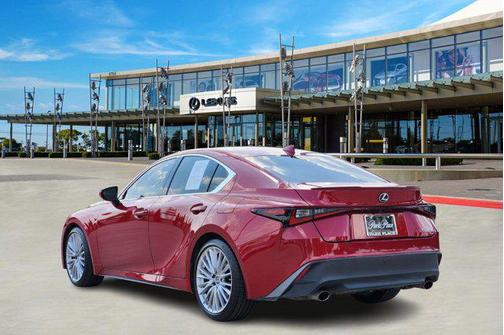2022 Lexus IS 300 Base