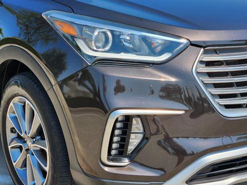 2017 Hyundai SANTA FE Limited