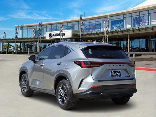 2026 Lexus NX 350h Base