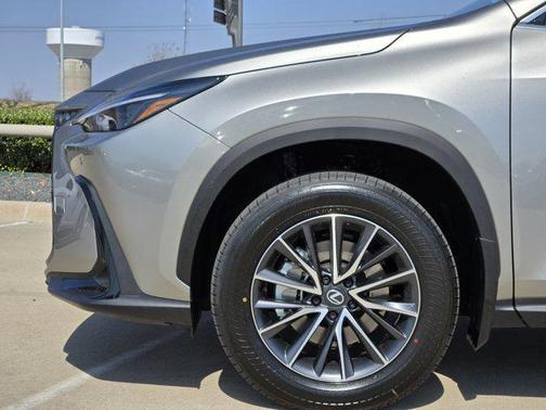 2026 Lexus NX 350h Base
