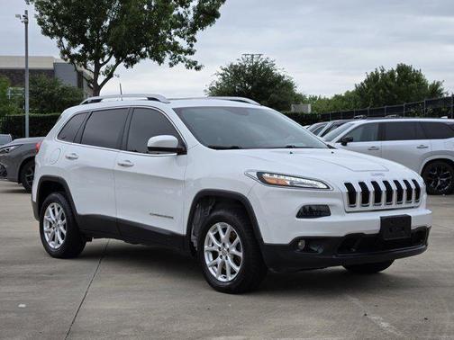 Bright White Clearcoat 2016 Jeep Cherokee Latitude