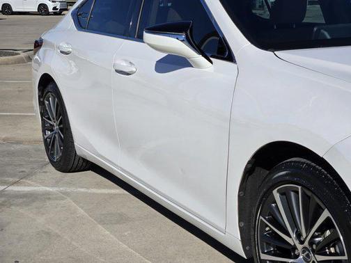 2023 Lexus ES 350 Premium