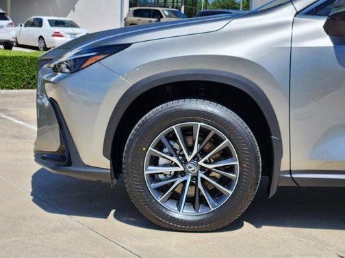 2025 Lexus NX 250 Premium