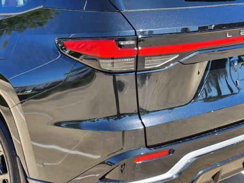 2025 Lexus TX 500h F SPORT Premium