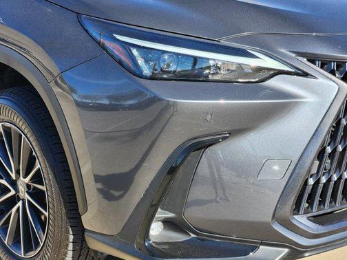 2025 Lexus NX 350h Premium