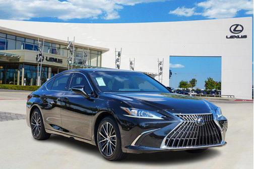 2025 Lexus ES 350 Base