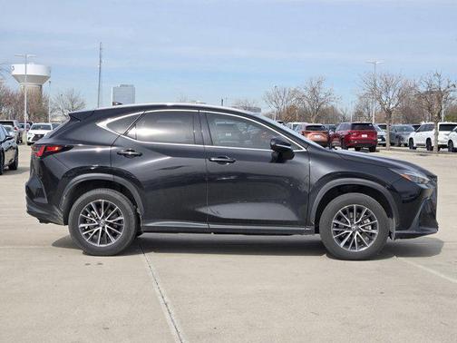2023 Lexus NX 250 Premium