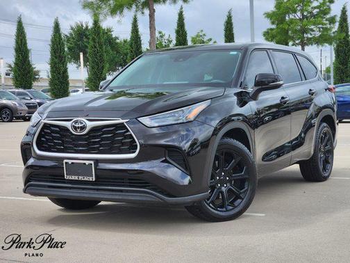 2022 Toyota Highlander L