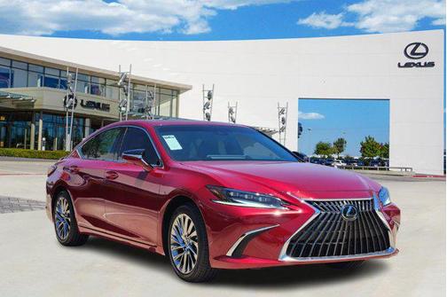 2025 Lexus ES 300h Ultra Luxury