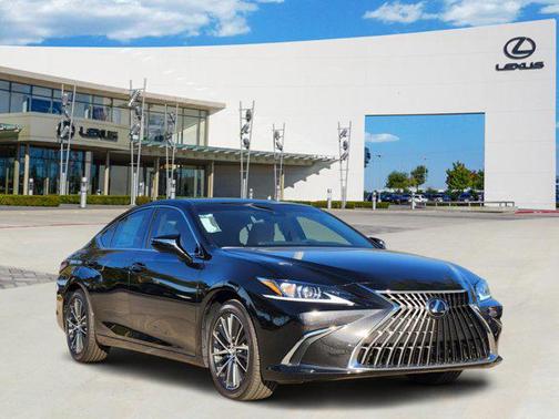 2025 Lexus ES 300h Base